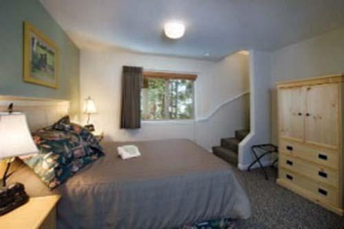 Resort Img